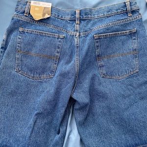 NWT Men’s Relaxed Fit Shorts